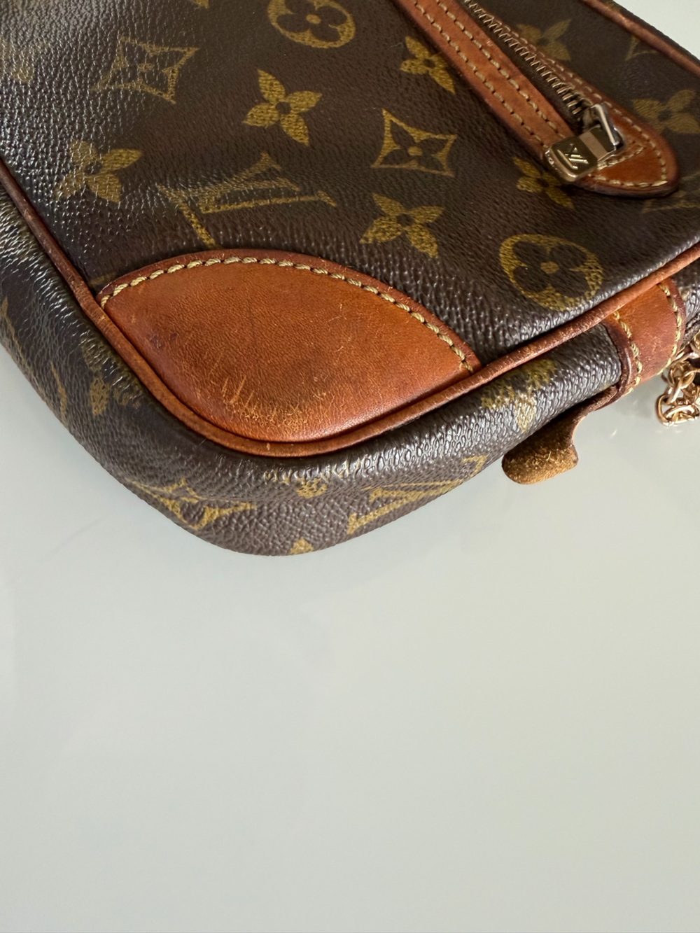 Louis Vuitton - Picture 11 of 14